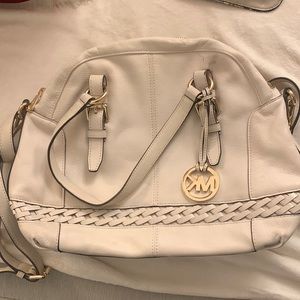 White Michael kors medium size cross body. Good shape overall.